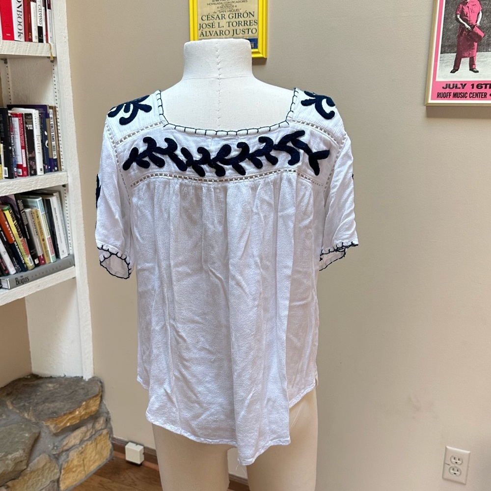 Chic Connection Beachy Blouse - Picture 4 of 5